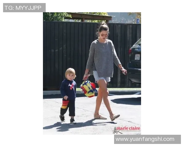 足球明星与超模的爱情传奇为何屡见不鲜背后的原因解析